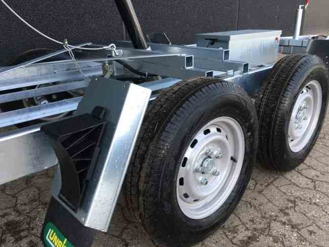 Trekantens Trailercenter