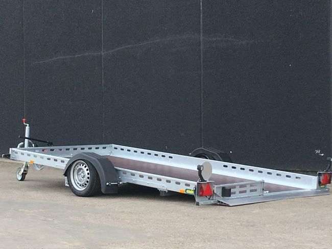 Trekantens Trailercenter