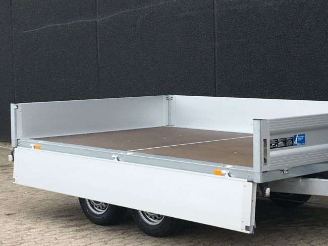 Trekantens Trailercenter