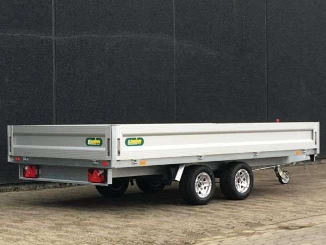 Trekantens Trailercenter