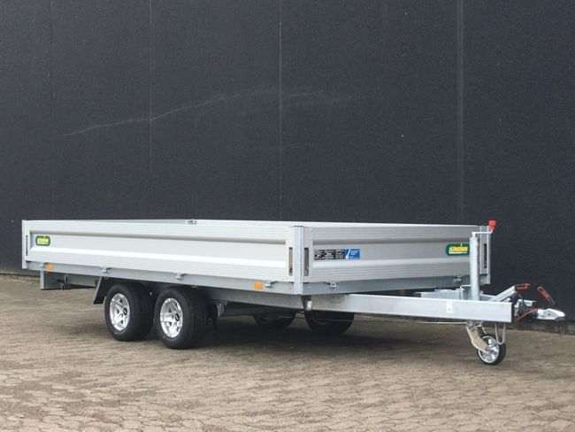 Trekantens Trailercenter