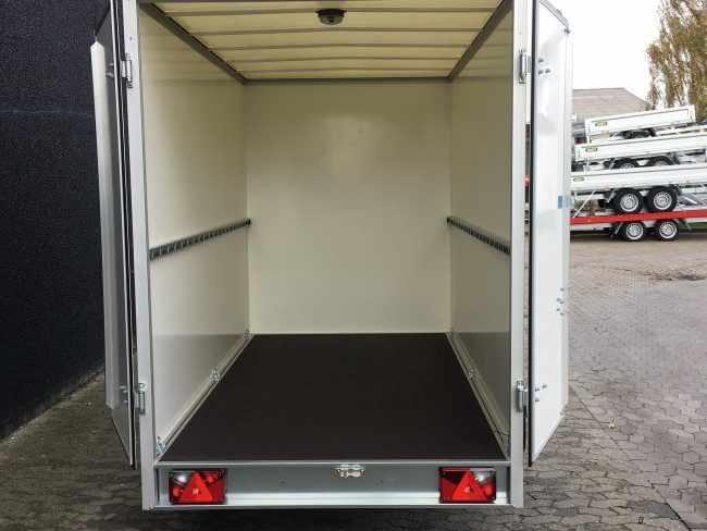 Trekantens Trailercenter