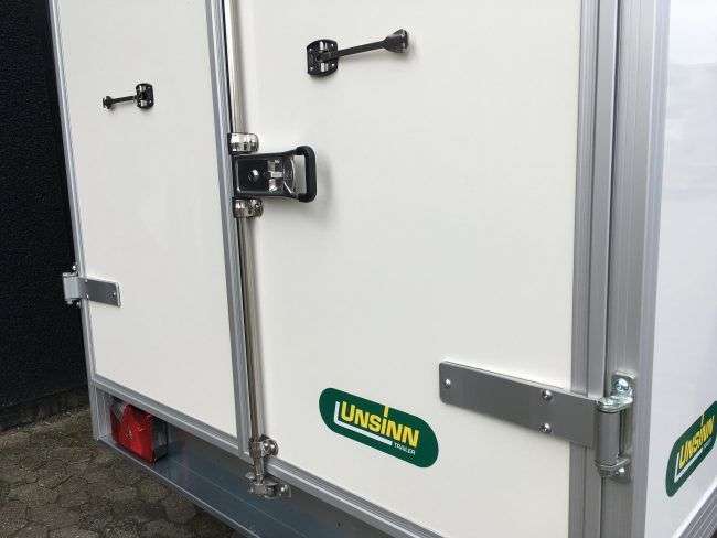 Trekantens Trailercenter