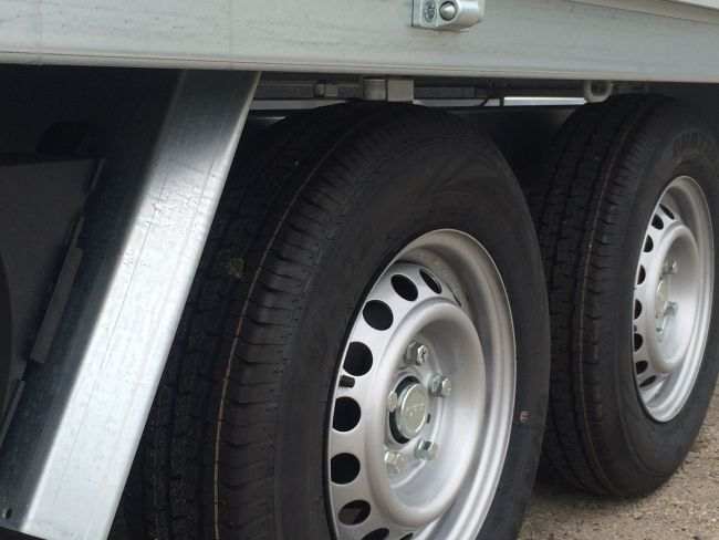 Trekantens Trailercenter