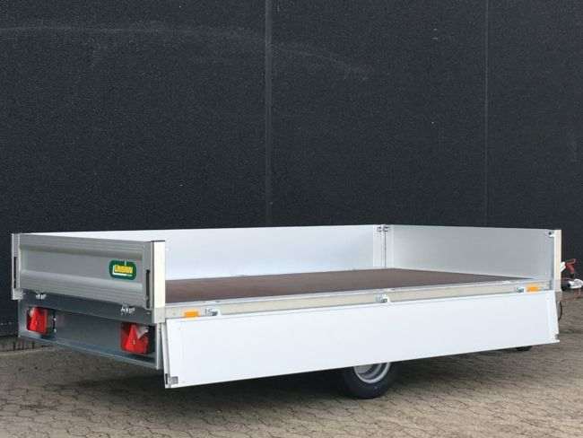 Trekantens Trailercenter