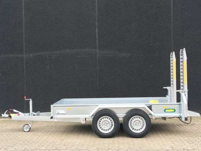 Trekantens Trailercenter