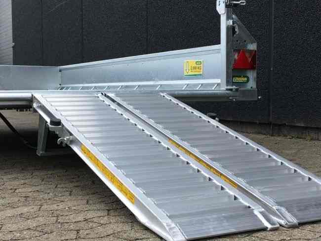 Trekantens Trailercenter