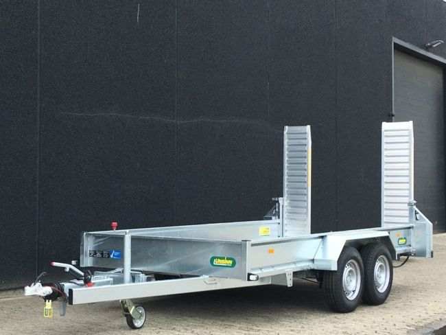 Trekantens Trailercenter