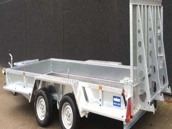 Trekantens Trailercenter