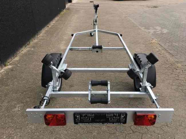 Trekantens Trailercenter