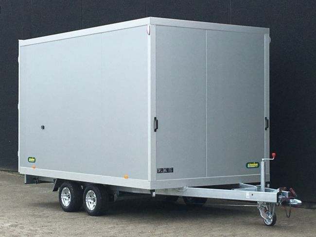 Trekantens Trailercenter