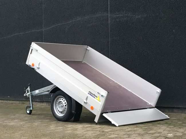 Trekantens Trailercenter