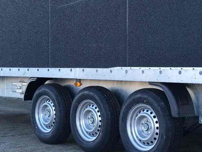 Trekantens Trailercenter