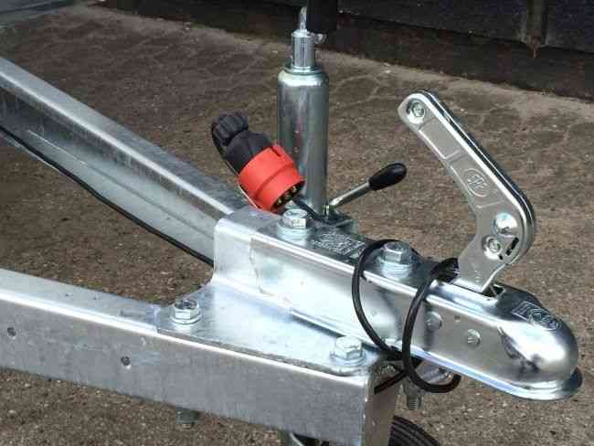 Trekantens Trailercenter