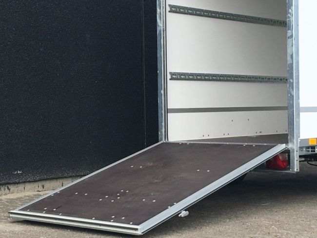 Trekantens Trailercenter