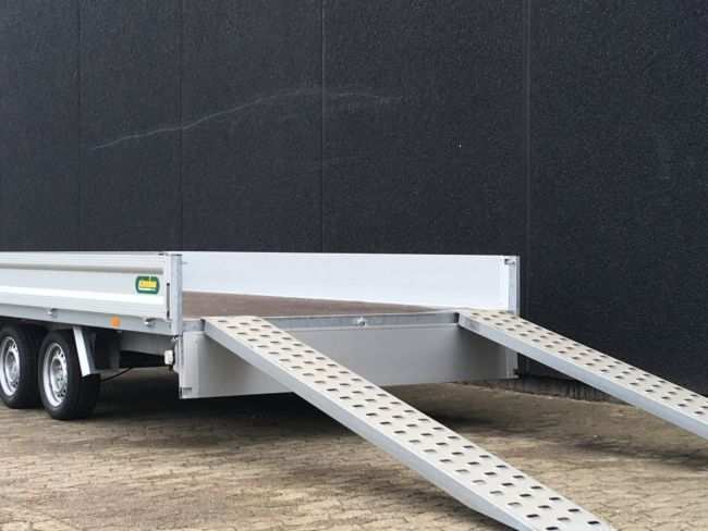 Trekantens Trailercenter