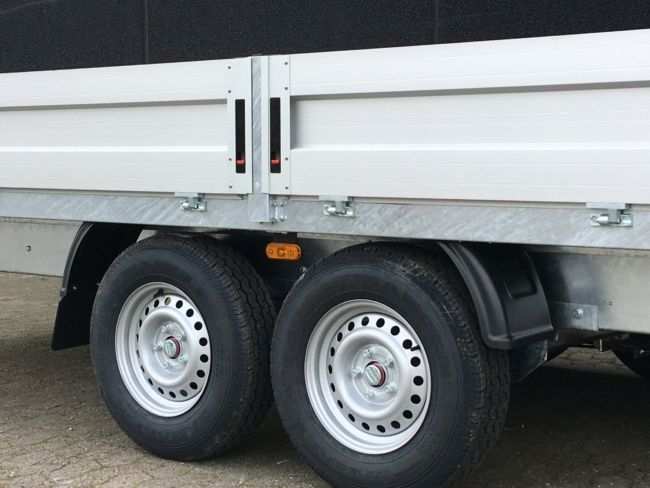 Trekantens Trailercenter