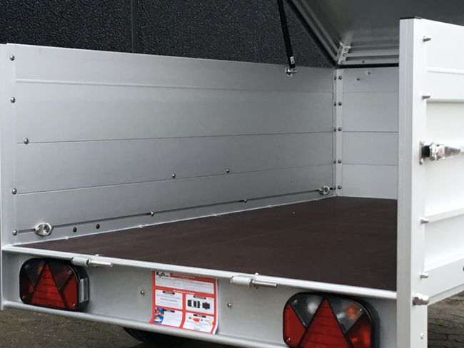 Trekantens Trailercenter