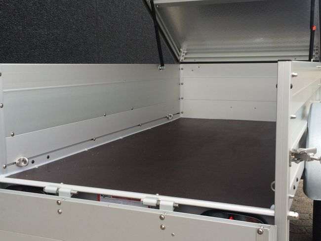 Trekantens Trailercenter