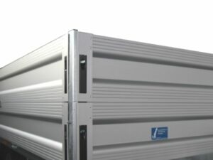 Høje sider til UNSINN