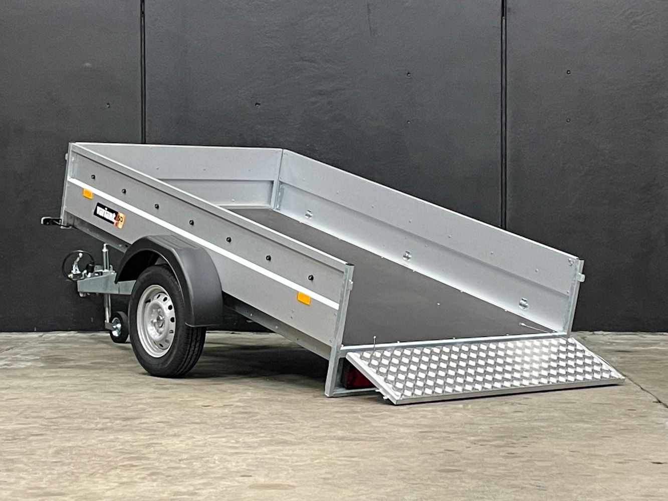 Variant 754 F1 m. vippelad