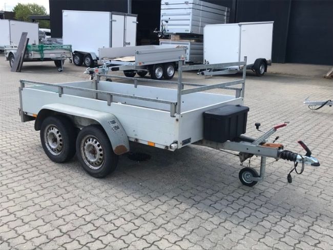 Trekantens Trailercenter