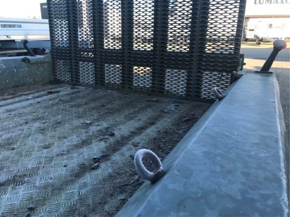 Trekantens Trailercenter