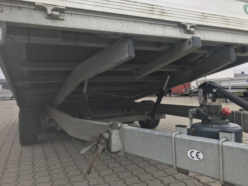 Trekantens Trailercenter